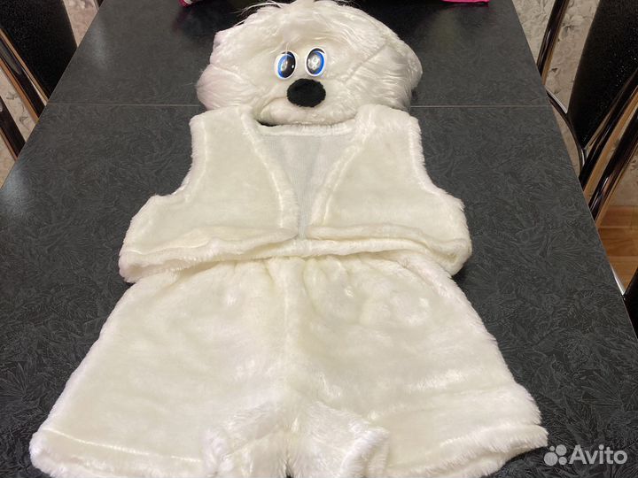 Новогодний костюм зайчика