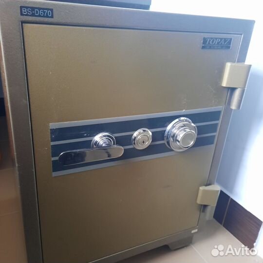 Сейф Topaz BS-D670 б/у