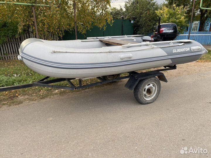 Комплект Лодка Гладиатор 370+мотор Suzuki 15 л.с
