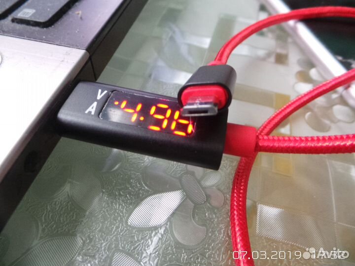 Кабель micro-USB для планшета с инфо дисплеем