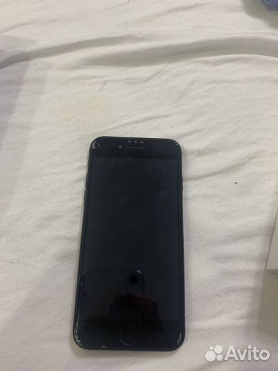 iPhone 7, 32 ГБ