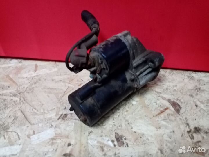 Стартер Митсубиси каризма 1.6 4g92