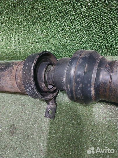 Карданный вал задний Land Rover Discovery 3 2.7