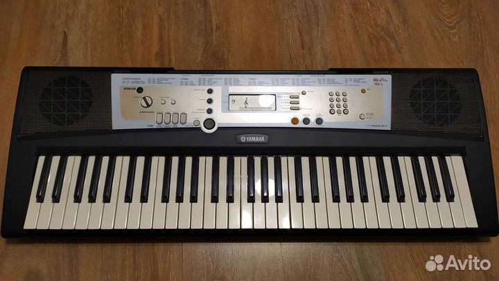 Синтезатор yamaha psr s200