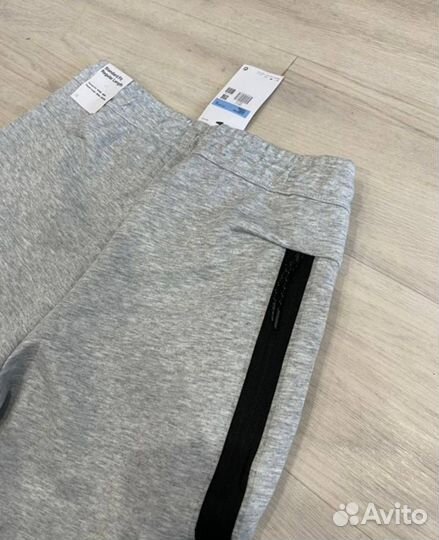 Шорты nike tech fleece