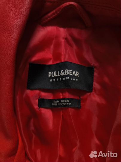 Кожаная куртка укороченная pull and bear