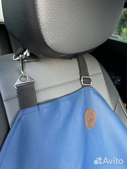 Автокресло для собак