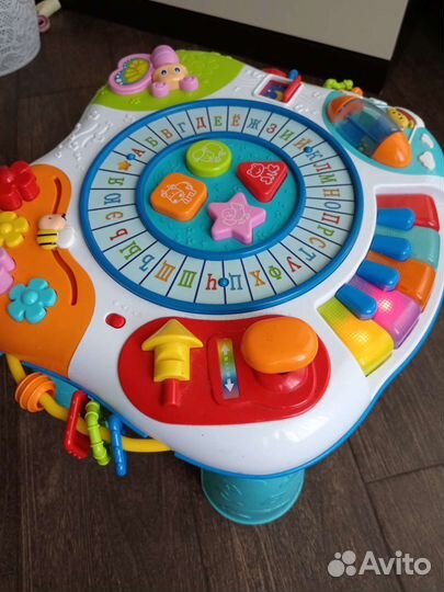 Развивающий стол