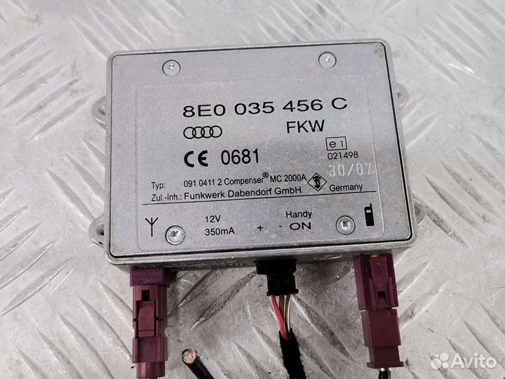 Усилитель антенны Audi TT 8J 2008 8E0035456D