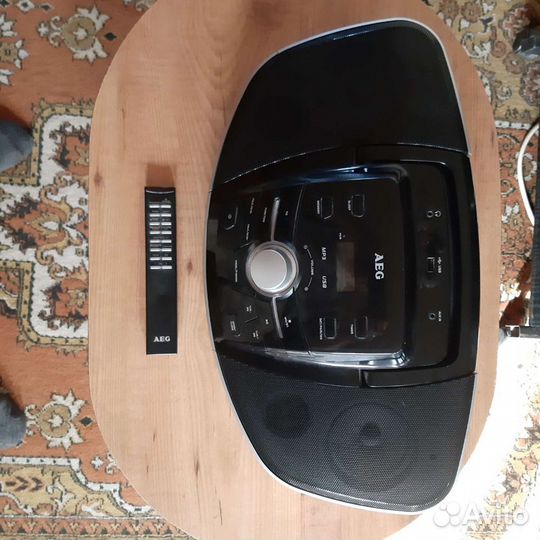 Музыкальный центр AEG srp 4354 bt