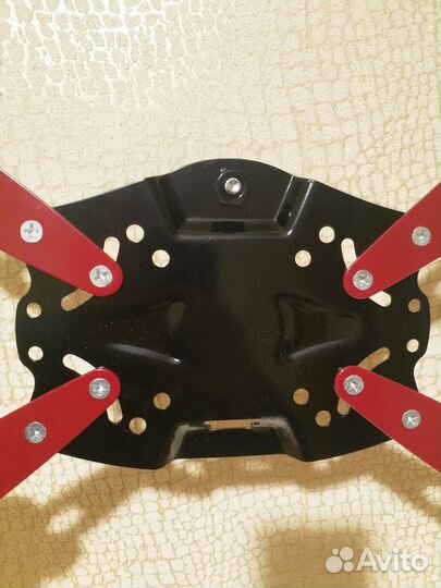 Часть кронштейна для телевизора