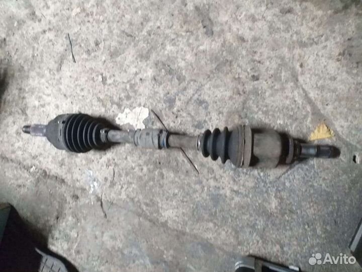 Привод левый Мазда 3 1.6 Z6 МКПП 2008г