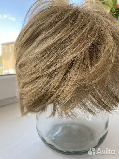 Парик женский