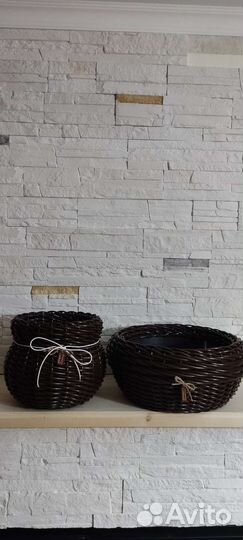 Кашпо для цветов из искусственного ротанга