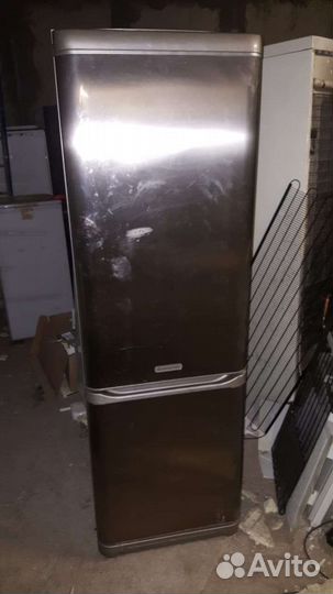 Холодильник Аристон по запчастям