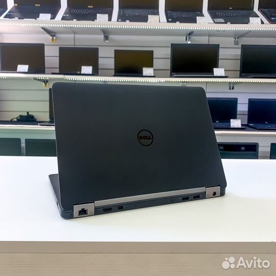 Ноутбук Dell i5/8RAM/SSD