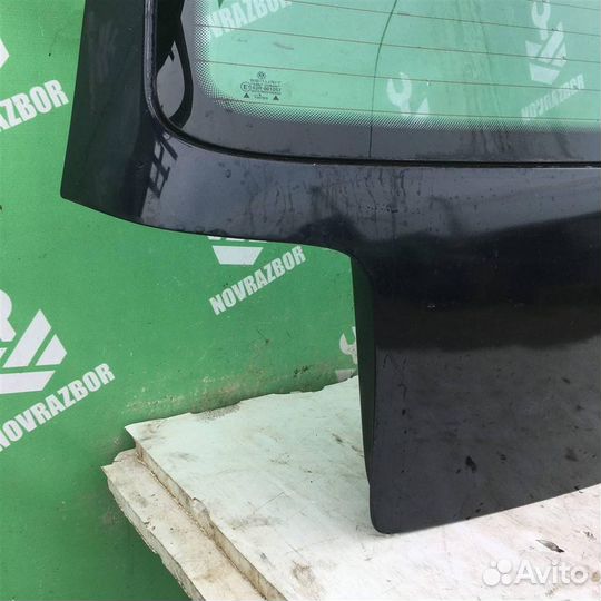 Дверь багажника со стеклом Фольксваген Гольф 4 Б