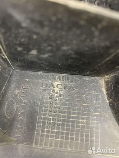 Фонарь задний renault logan Лев