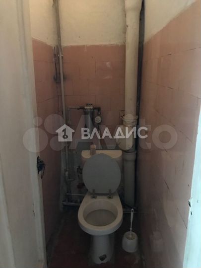 2-к. квартира, 65 м², 2/5 эт.