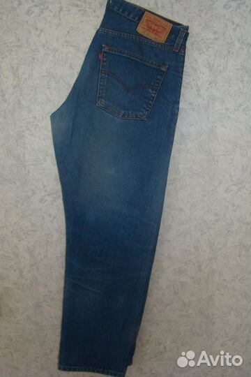 Джинсы levis