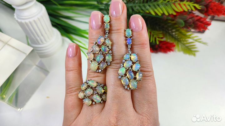 Комплект с эфиопскими опалами 14,31ct, s925
