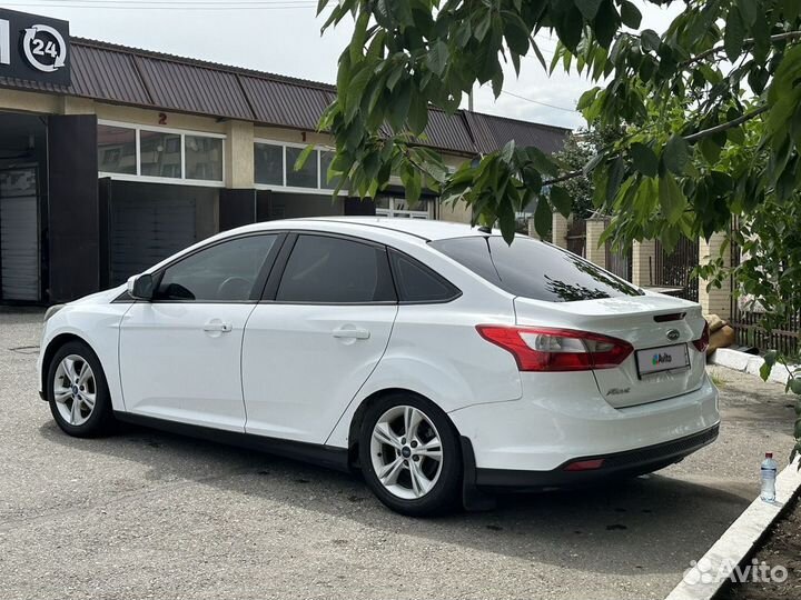 Ford Focus 1.6 AMT, 2011, 153 000 км