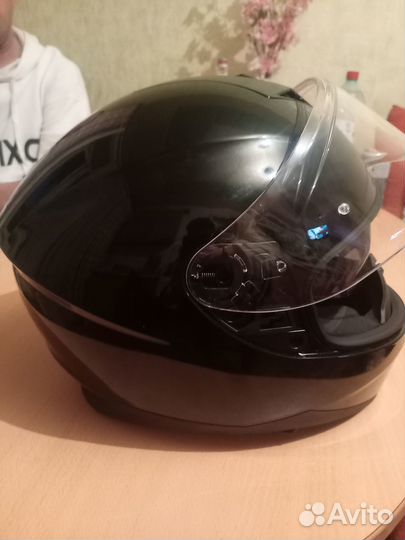 Шлем и перчатки