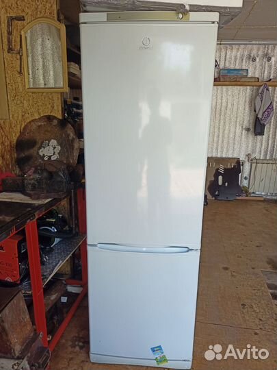Холодильник бу