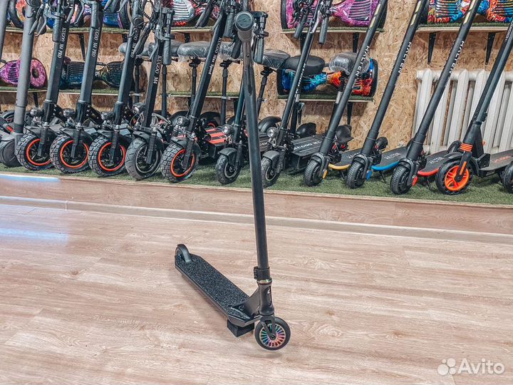 Трюковой самокат