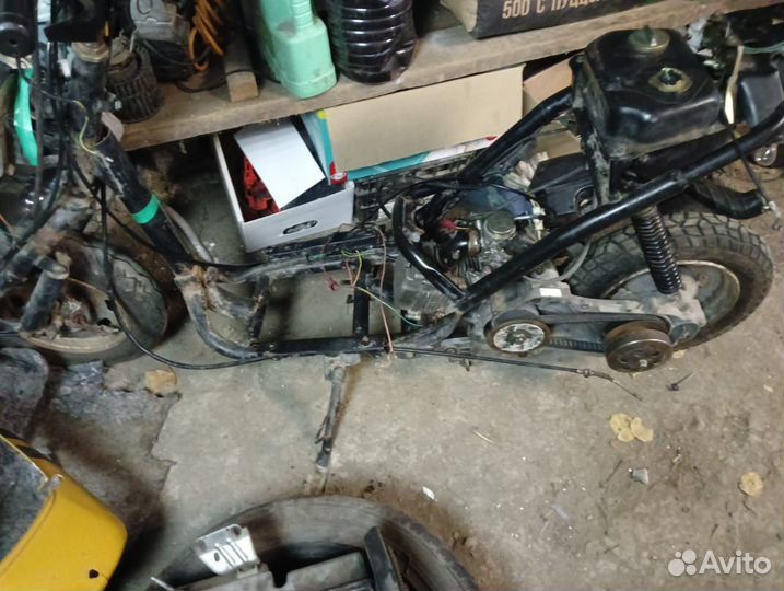 Запчасти на китайский скутер