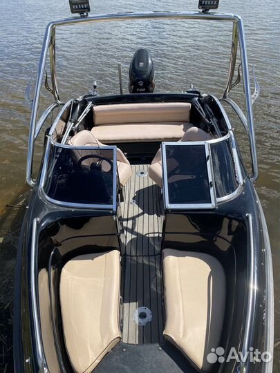 Экскурсии на катере по Казани