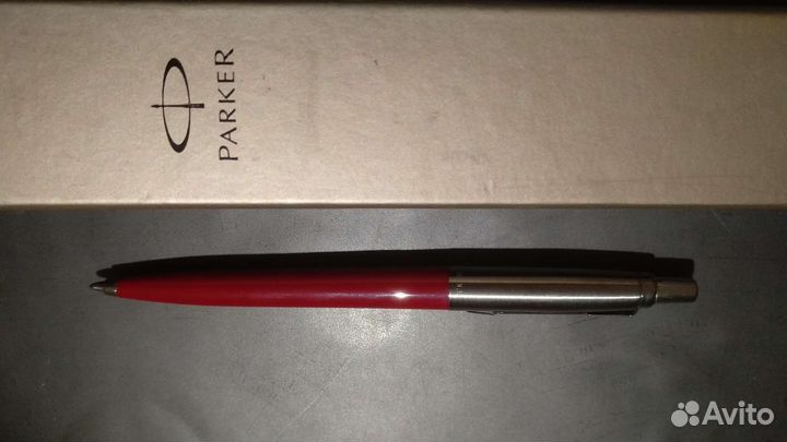 Шариковая ручка parker