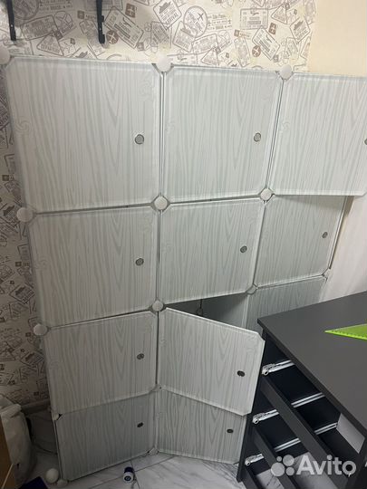 Модульный шкаф ячейками