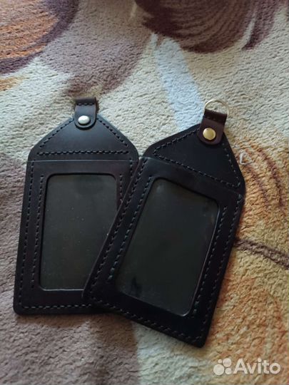 Бейджик из натуральной кожи