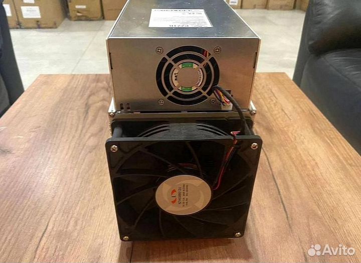 Асик Whatsminer M50 120Th