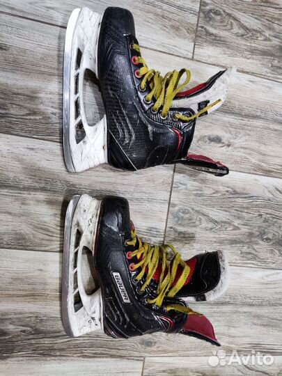 Коньки Bauer Vapor X700, р-р 38 (4.5)