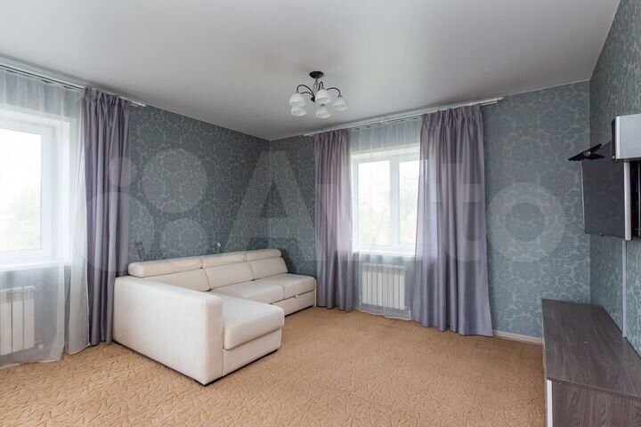 Коттедж 180 м² на участке 5 сот.