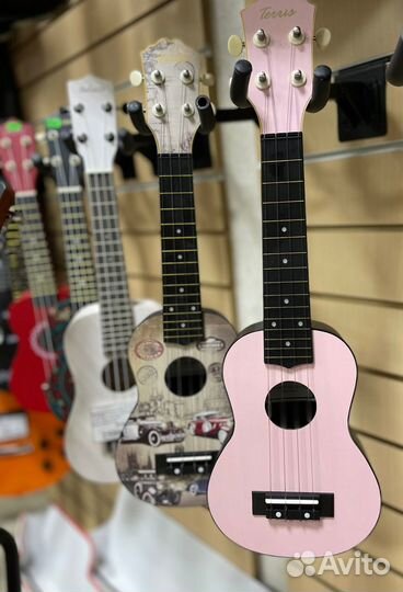 Укулеле сопрано terris plus 50 PNK