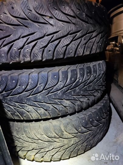 Yokohama Ice Guard IG35 205/70 R15 96T