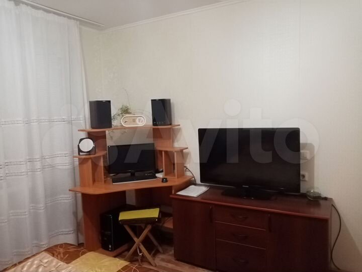 Комната 10 м² в 2-к., 15/16 эт.