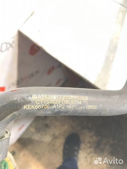 Патрубок (трубопровод, шланг) Mercedes Glc X253