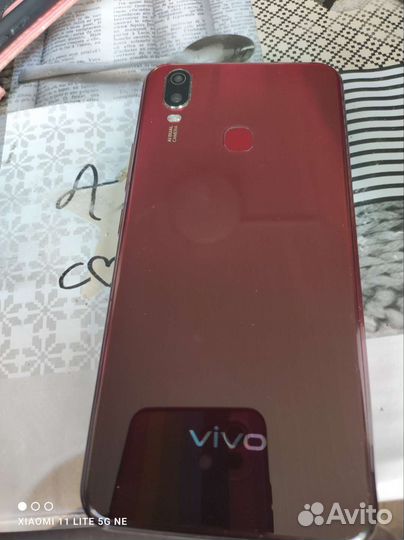 Vivo Y 11
