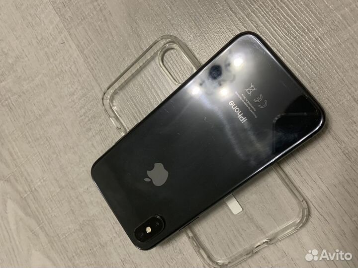iPhone X, 64 ГБ