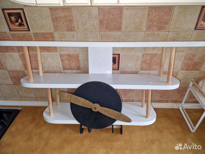 Полка настенная детская