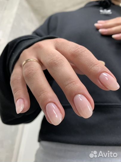 Наращивание ногтей