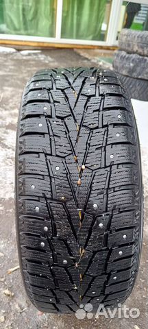 Roadstone Winguard 215/50 R17