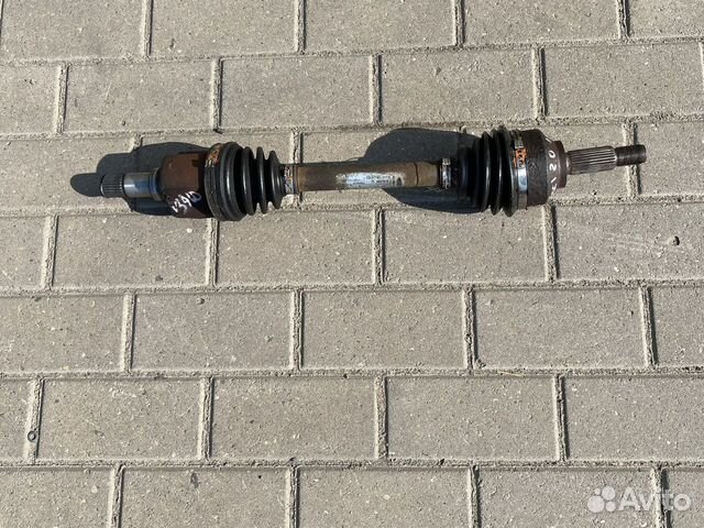 Полуось на Форд фокус 1, левый