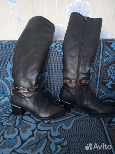 Зимние женские сапоги 38