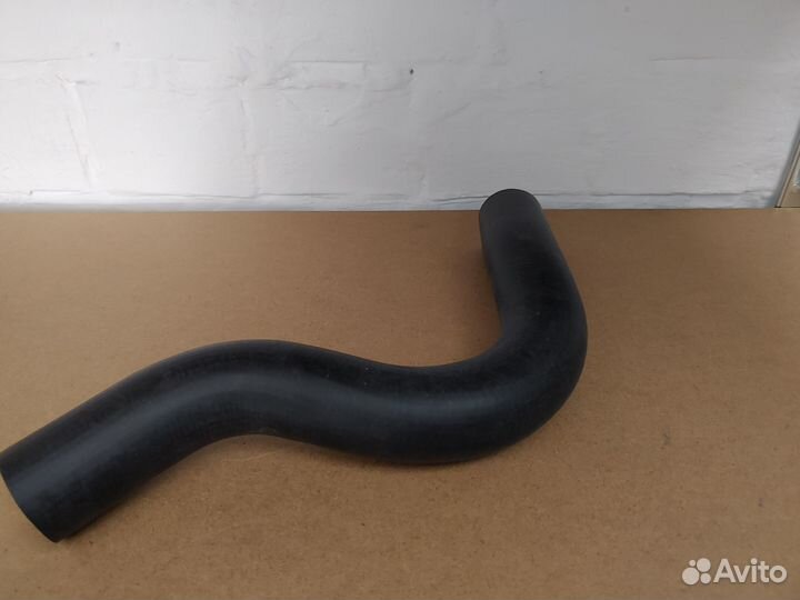 Патрубок системы охлаждения parts-mall pxnla171