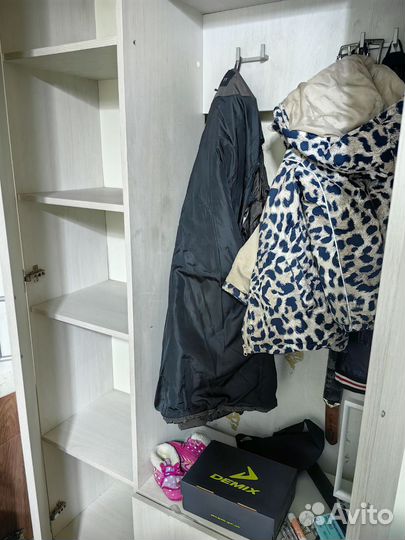 Шкаф в прихожую